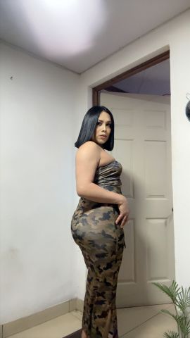 Sharom lainez