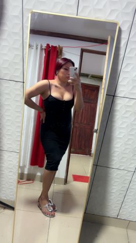 Sharom lainez