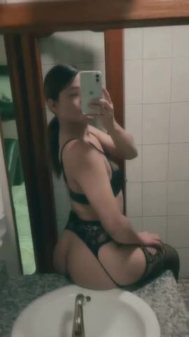 Aurora Reyes 