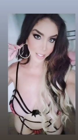 Mariuxi 