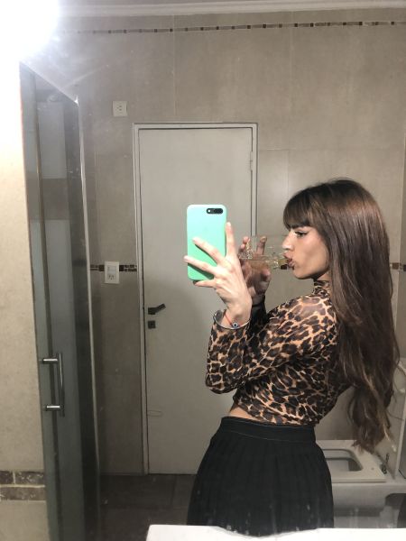 Hola mis amores, me presento soy Bianca una chica trans vendiendo mi amor! Ofrezco un servicio completo al cual podras disfrutar de todo lo que desees. 
Para mas info sobre aranceles y horarios consultas al privado 
Respecto a mi persona: muy fogosa a la hora de hacer el servicio, higenica y muy atenta ante usted respetuosa y agradable todo lo mejor para que usted se sienta comodo 
Mi idea es que usted se valla contento y muy complacido! 
Espero su mensaje para cumplir con sus deseos ♡