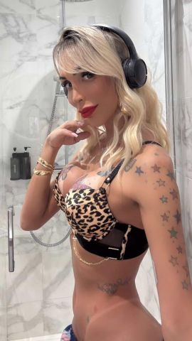 Vivian Canoas