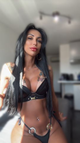 Vivian Canoas