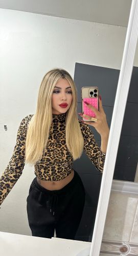 Camila Llanes 