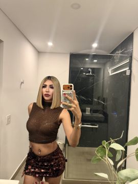 Camila Llanes 