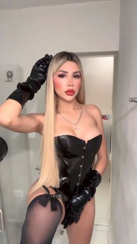 Camila Llanes 