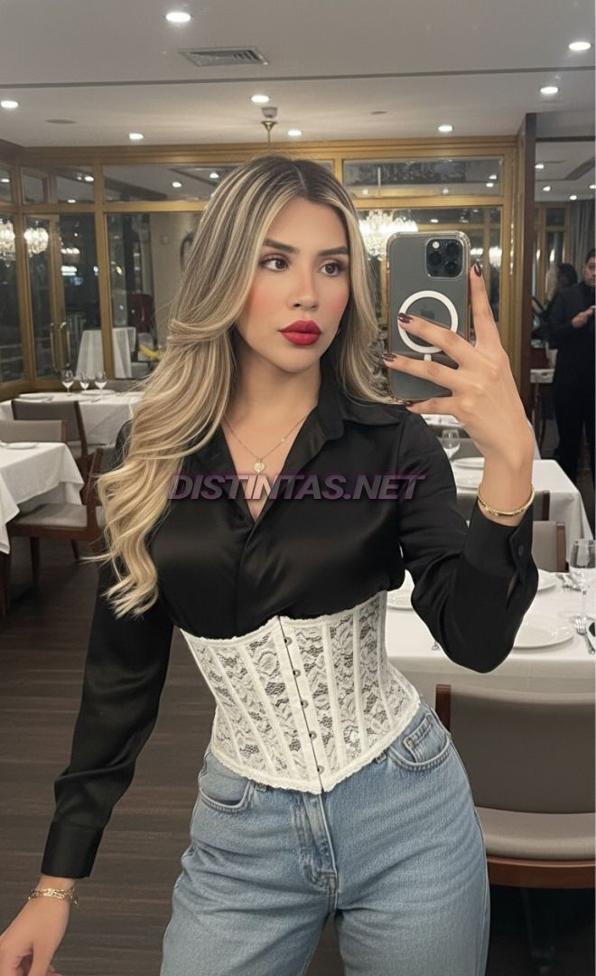 Camila Llanes 