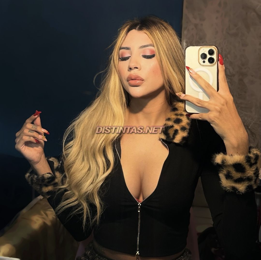 Camila Llanes 