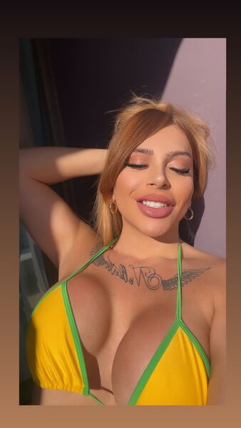 Jazmin Paris