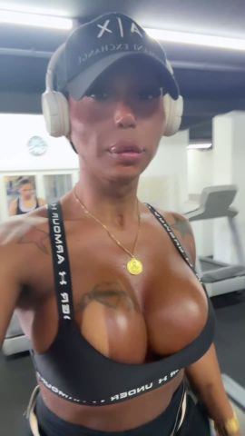 Aisha Ferraz