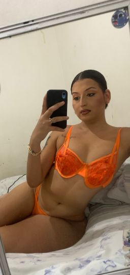 Alondra Guevara 
