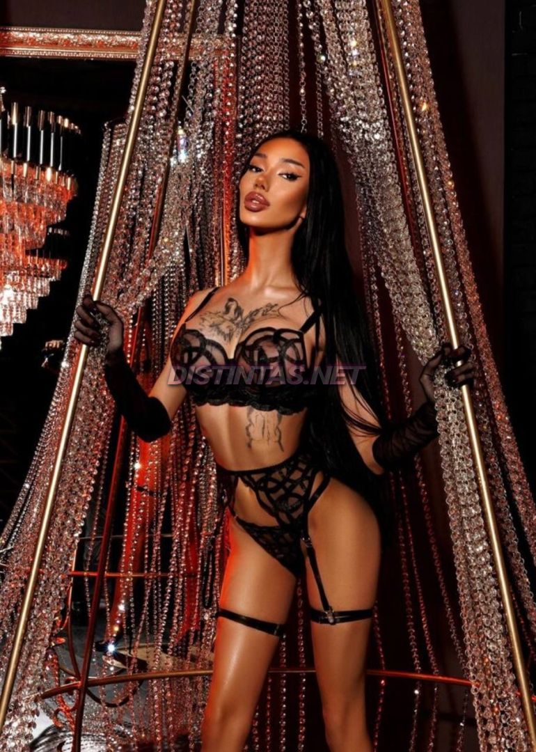 Hot Victoria