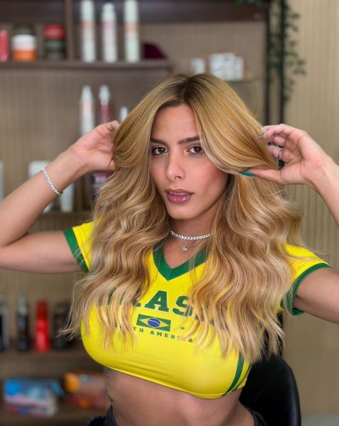 Acompanhantes Trans Barbie Brasileira em Faro