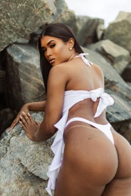 Thaisa India Brasil