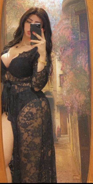 I'm waiting for you to do everything fun and secret
Ich bin Araber.
I am Arab
أنا عربيه 