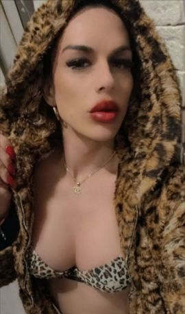 Lorena Moscú 