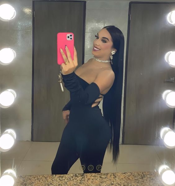 Baby ven y disfruta conmigo del verdadero placer soy una nena dotada, culona y super femenina dispuesta ah cumplir todas tus fantasías, fetiches y juegos sexuales.

*besos, trato de novio, caricias

*penetracion mutua, oral profundo

*lenceria, tacones, fiestas

*Soy la mujer que buscas para hacerte totalmente feliz cumpliendo todos tus deseos soy abierta ah todo disfruto de todo lo que quieras ah tu lado mi amor... Si quieres hacer tríos lo hacemos bien sea con tu pareja, novia, amante oh alguna de mis amigas oh amigo, el sexo es para disfrutarlo en todo los sentidos mi cielo...

Baby, come and enjoy true 