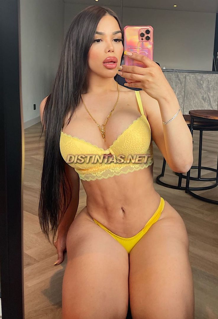 Dayanita Mendoza