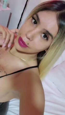 YULIANA XXX