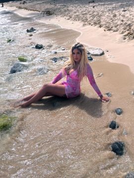 YULIANA XXX
