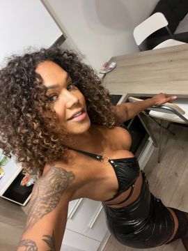 Cindy Ts