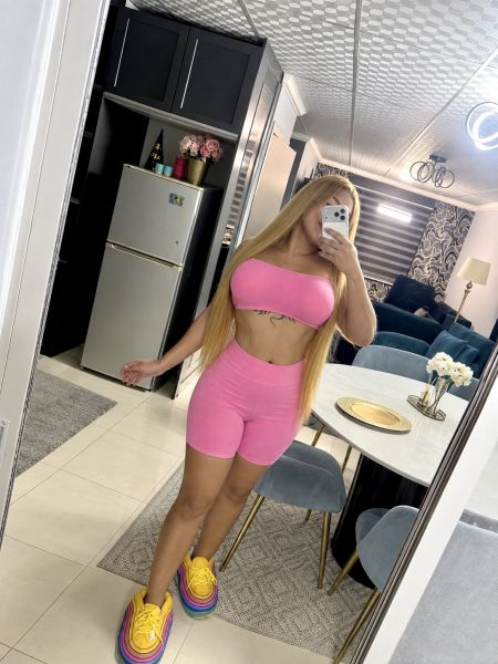 💋💋LA PRINCESA DE LAS FIESTAS  💋💋

Hola que tal a todos les saluda la princesita de las paginas leonela de la paz hermosa shemale-transexual con ojos verdes joven de 21 años de edad disponible para todos ustedes mis amantes al sexo descontrolado reconocida internacional y recomendada por extranjeros y empresarios AAA, También reconocida por ser la diosa de los orales ven y disfrutemos del mejor trato de pareja Mis servicios son sin apuros VIP hago de activa lechera y pasiva sumisa no me complico solo ven y disfruta de una hermosa compañía de esta linda y tierna dama me gusta la higiene de la persona y el respeto al tratarme cumplo 
💣 FANTASÍAS 
💣 FETICHES 
💣 TRATO DE PAREJA 
💣 SEXO ORAL AL NATURAL 
💣 PENETRACIÓN A TODO RIGOR 
💣 TRANSFORMISMO 
💣 TODAS CLASES DE LLUVIAS 
💣 TODAS CLASES DE FIESTAS BLANCAS Y VERDES 
💣 ORGASMOS 
💣 VENTAS DE FOTOS,VIDEOS Y VIDEOS LLAMADA 
💣 EL MEJOR BESO NEGRO 
💣 UN RICO 69
💣 MASAJES ERÓTICOS 
ATENCIÓN LAS 24H ⏰
TAMBIEN ME MOVILIZO A HOTELES,MOTELES Y DOMICILIOS 🏩
 SIGUEME EN MI REDES PARA QUE SEPAS MAS DE MI 😘
INSTAGRAM ❤️ @leonelaprinss
FACEBOOK ❤ Leonela de la paz 
TWITTER ❤ @leoneladelapaz1

