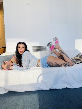 Bruna B