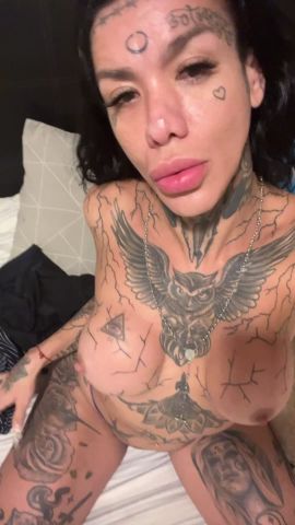 Bruna B