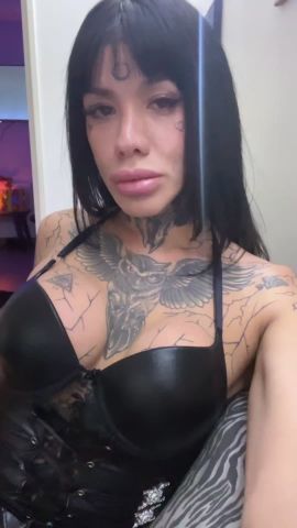 Bruna B