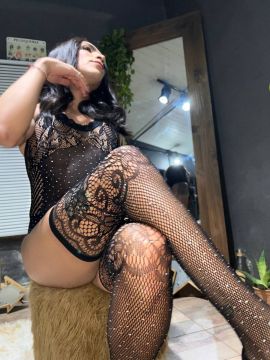 Isabella Tor
