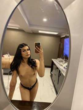 Regina candamil 