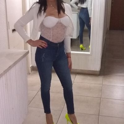 Alma Esposito