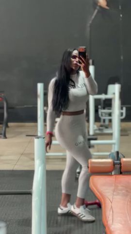 Perla lohan 