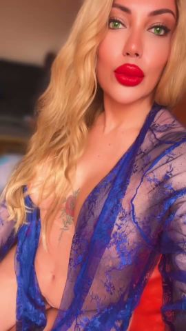Amanda Lear