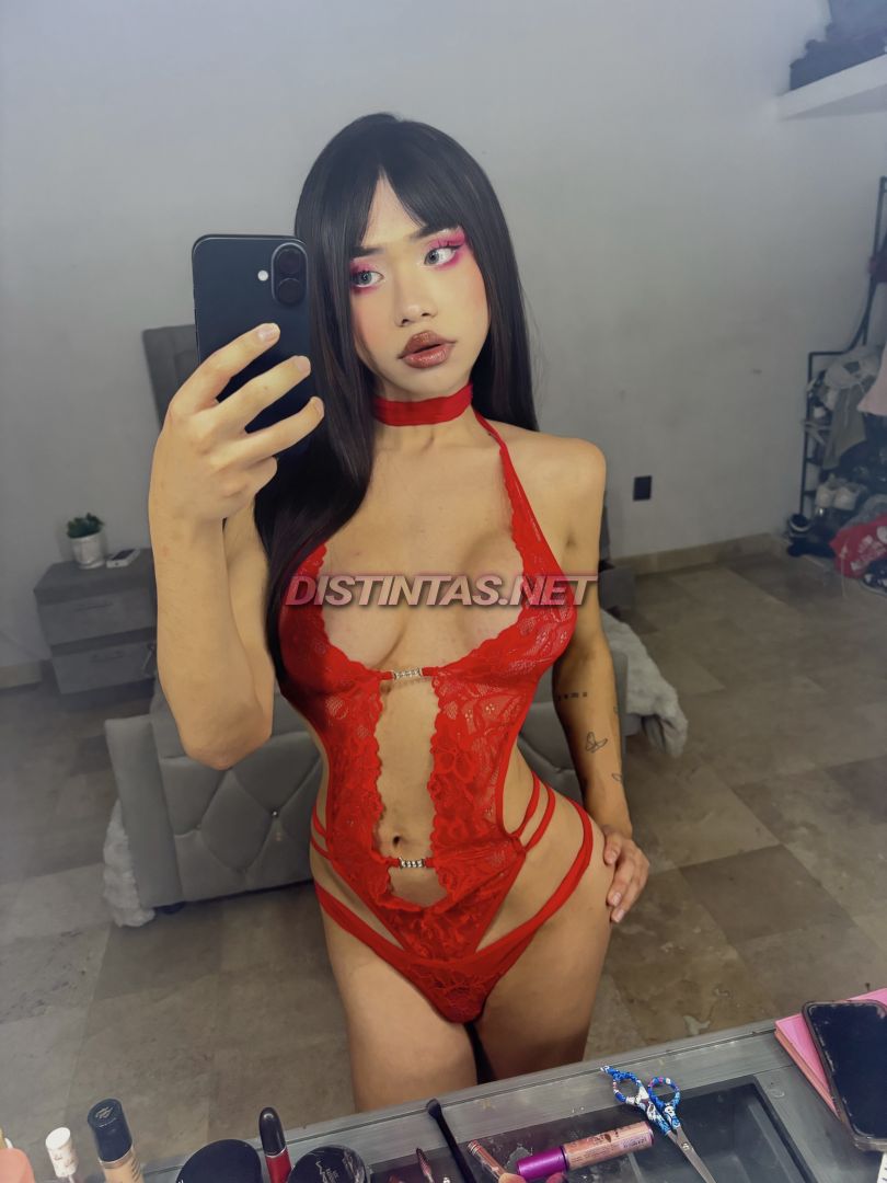 Ari Gen Luxury Doll