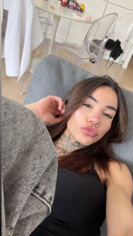 Rebecca oficial