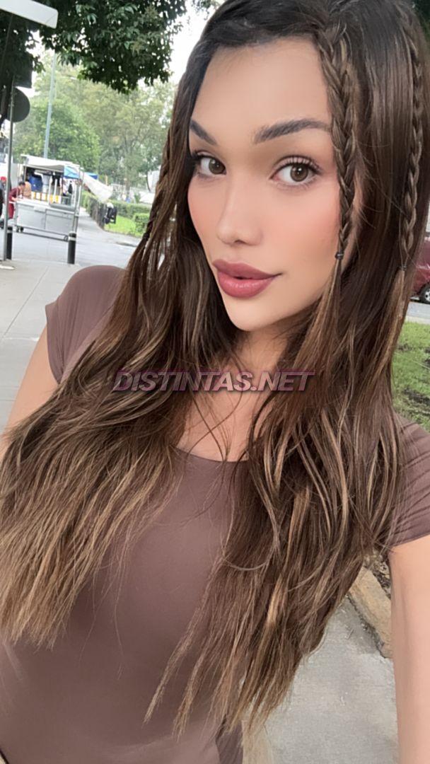 Alessandra Moon