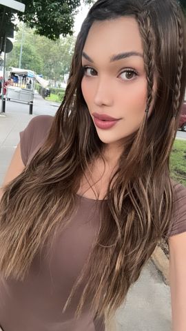 Alessandra Moon