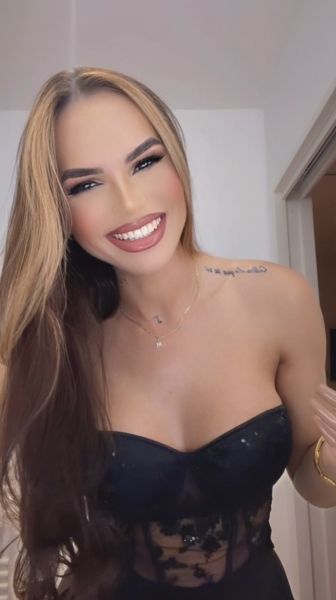 Hello guys My name is Mel, I'm 25 years old. I'm a beautiful Brazilian trans girl. If you're looking for a girlfriend style experience, I'm the right girl. I'm always polite, smelling good, very affectionate, I love to talk, kisses and hugs. I'll be available for a short time, so don't leave it for the last minute. 