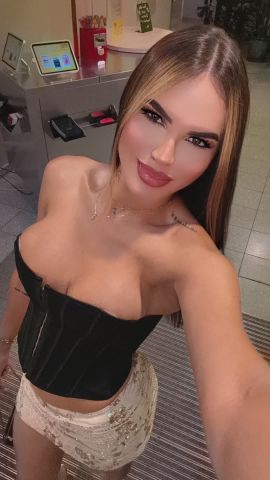 Litte doll 