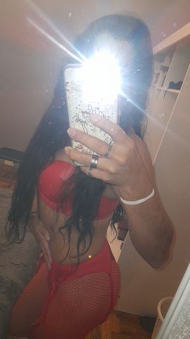 Cattalina Flores