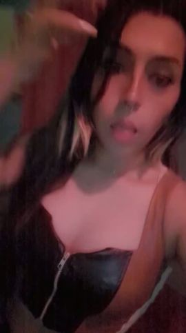 Cattalina Flores