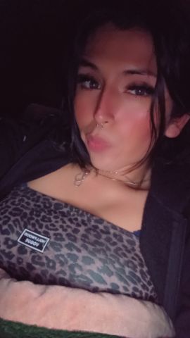 Cattalina Flores