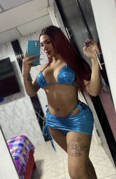 Hola chiles  Nueva, en tu país 
Bella ecuatoriana
Si busca a la chica ideal aquí estoy yo una niña Trans de 22 años con una dotación de 19 cm muy lechera y activa donde vas a disfrutar un servicio premium de masajes y caricias y trato de Pareja y  fiestera, si busca para hacerla rico de beber un vino 🍺😈🦜🩷 🍀 de hacer cositas, loca y cumplir tus fetiches y fantasías más perversa que tenga. Aquí estoy yo una chica dispuesta complacer a todo
             Sexo, oral profundo🥵🍆😈
       Sexo sin 🍑
              Fetiches🍒👗
      Penetración 🍑🍆
              Beso Negro🍑
       Rol activa, pasiva, versátil🍑🍆
                Lencería 👙
  Salida a hoteles y Domicilio🚗
       Fiestera, podemos beber, tomar, jalar lo que quieras
               😈🦜🩷🍀🍺📍
      Ojo disponible, sólo para Hombre Serio 
  


