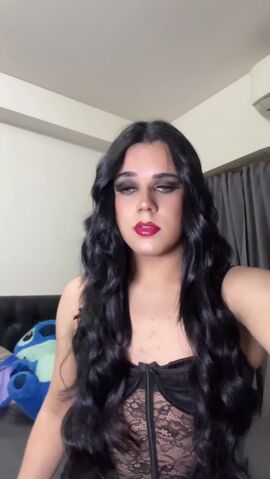 Alexa B