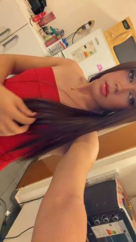 Alexa B