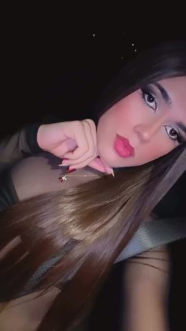 Alexa B