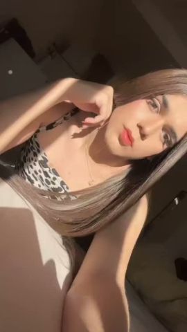 Alexa B