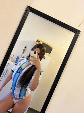 Alexa B