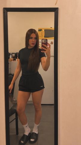 Alexa B
